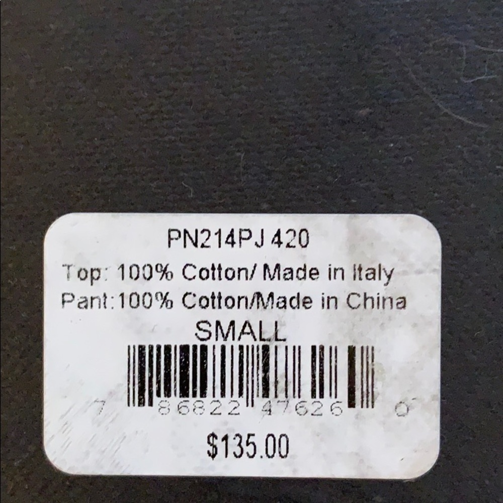 NWT Neiman Marcus men’s pajamas, size small - Picture 2 of 5